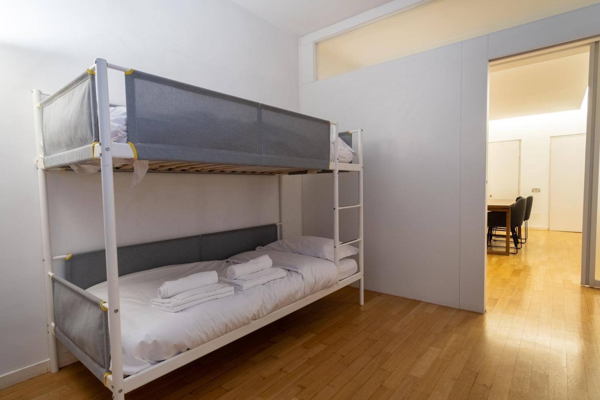 Attic With Terrace And Jacuzzi - Luxury Apartment Roma Ngoại thất bức ảnh